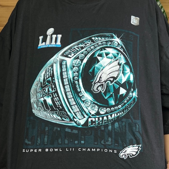 Eagles Super Bowl T-Shirt - Picture 2 of 2